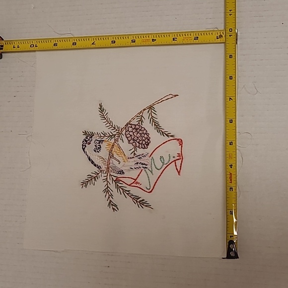 Vintagr Hand Stitched Maine State Bird & Flower - Picture 12 of 16